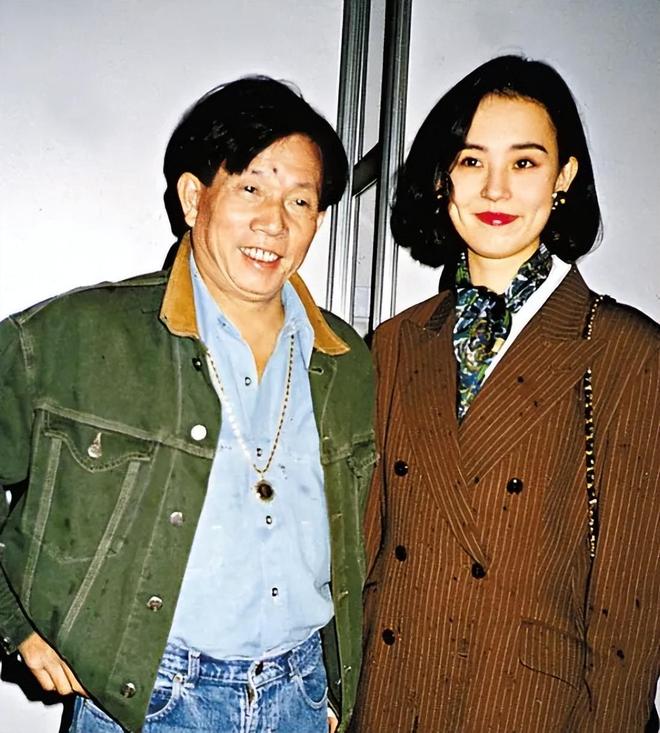 《醉拳2》抢功加导演名二人旧怨被扒EVO视讯资深艺人翁静晶炮轰成龙！(图3)